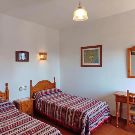 Gemuetliches Haus Mit Toller Aussicht Holiday home Valor